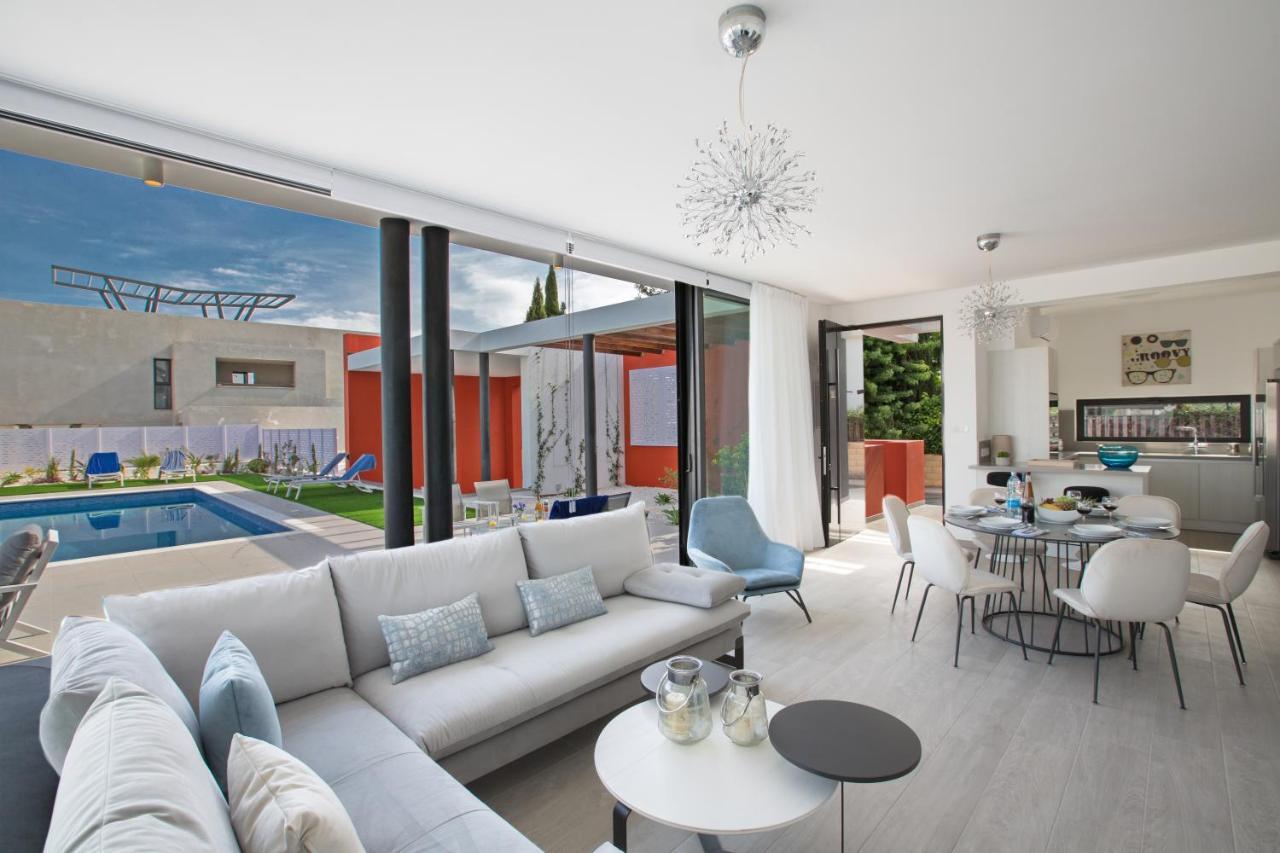 Colour Residences Протарас Екстериор снимка