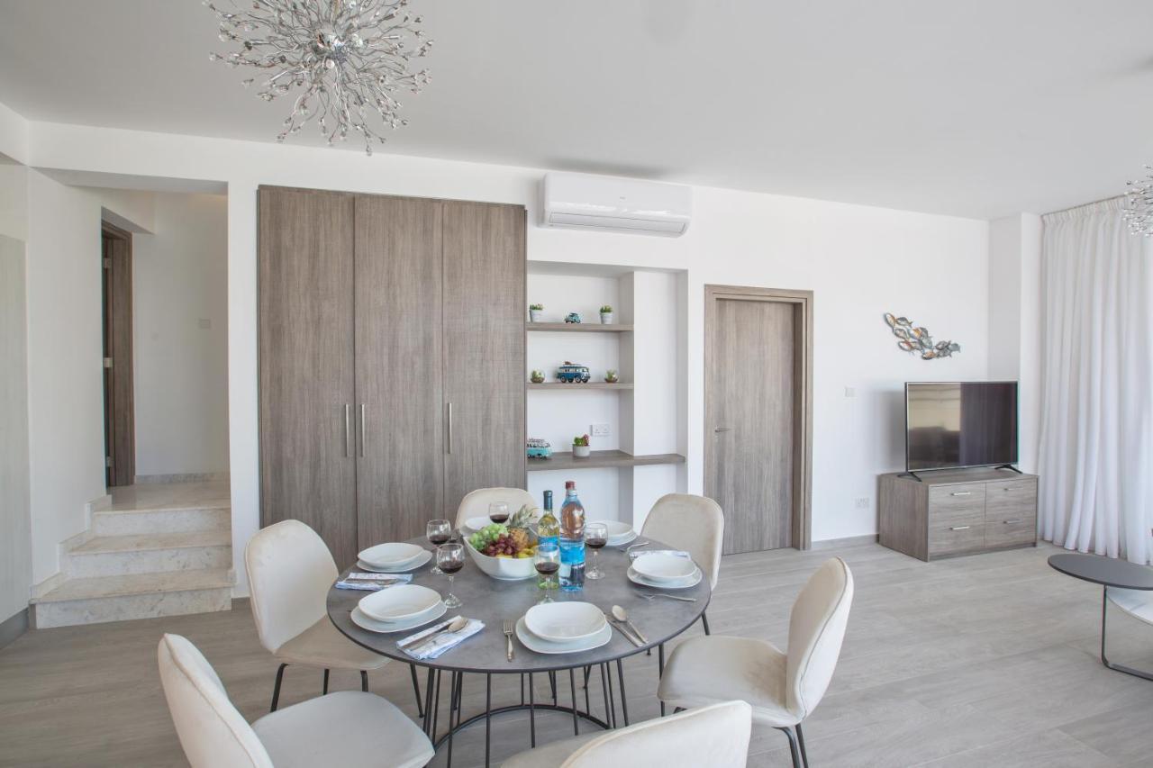 Colour Residences Протарас Екстериор снимка