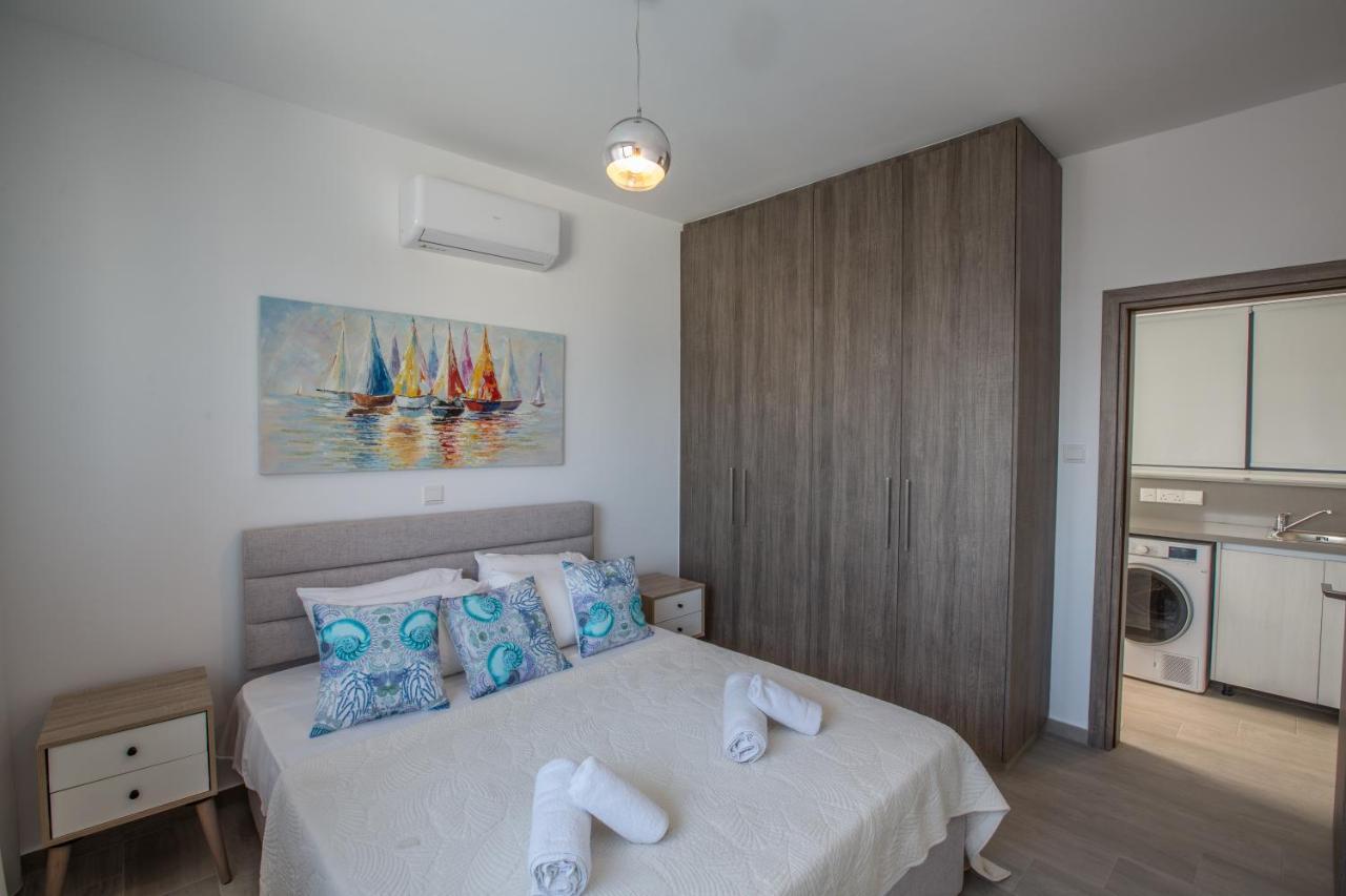 Colour Residences Протарас Екстериор снимка