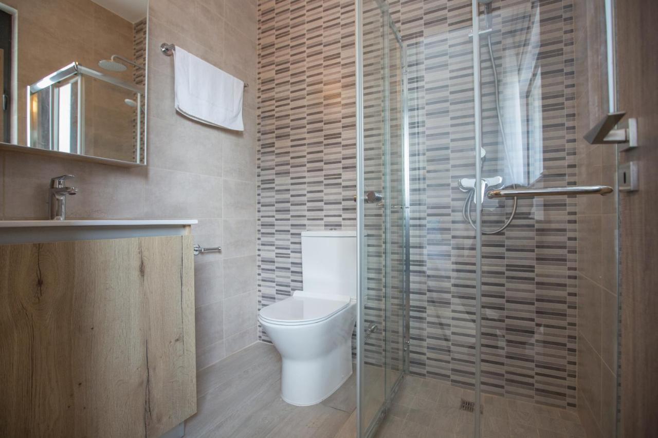 Colour Residences Протарас Екстериор снимка