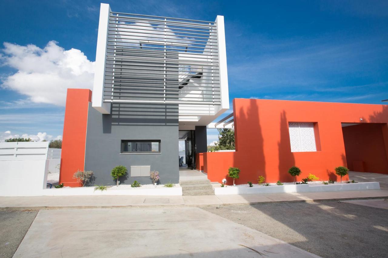 Colour Residences Протарас Екстериор снимка