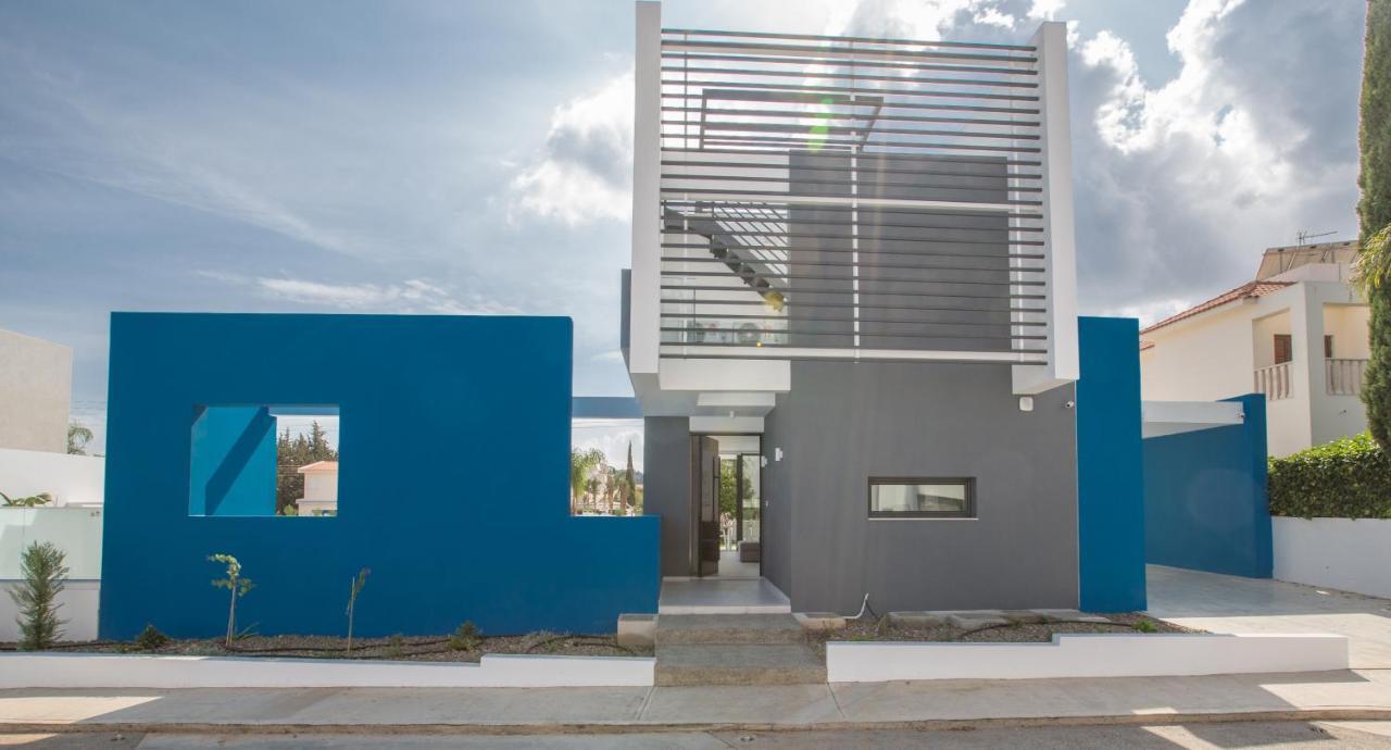 Colour Residences Протарас Екстериор снимка