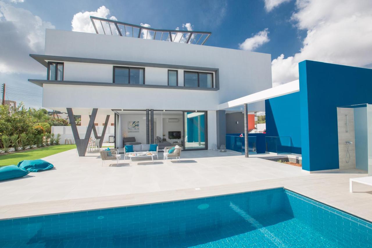Colour Residences Протарас Екстериор снимка